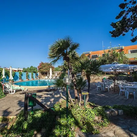 מלון דירות Appart Hotel Residence 3*